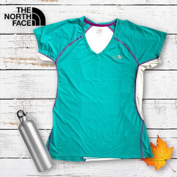 ⤵️THE NORTH FACE SHIRT - Picture 1 of 11